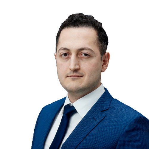Artur Adamian